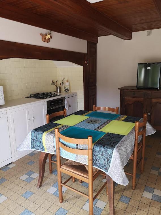 La Maison De Zelia Apartment Boissieres (Lot)